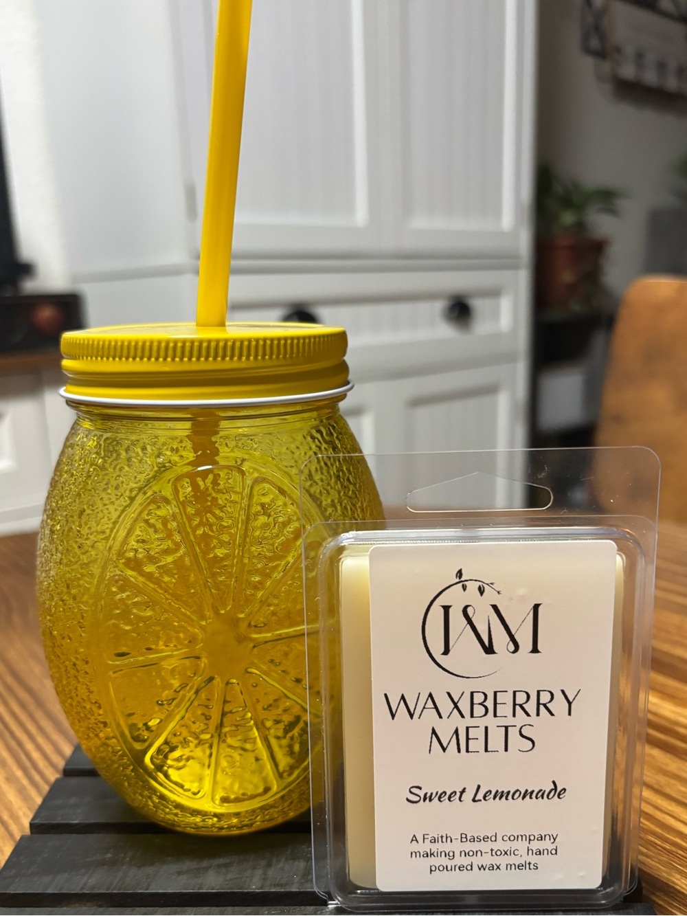 Sweet Lemonade Scented Wax Melts & Lemon Jar Tumbler Gift Set
